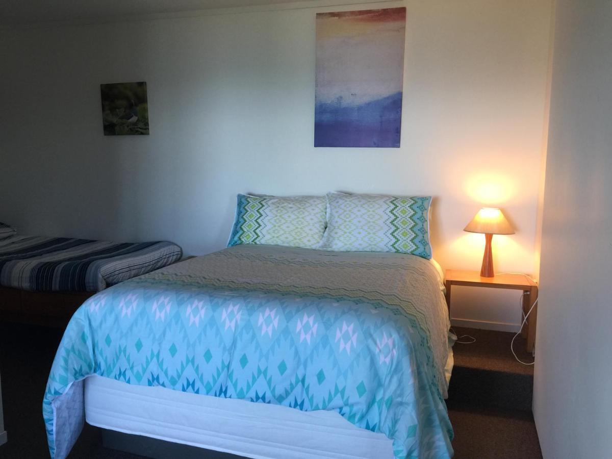 Pretty On Paku, Tairua - Cottage Exterior photo
