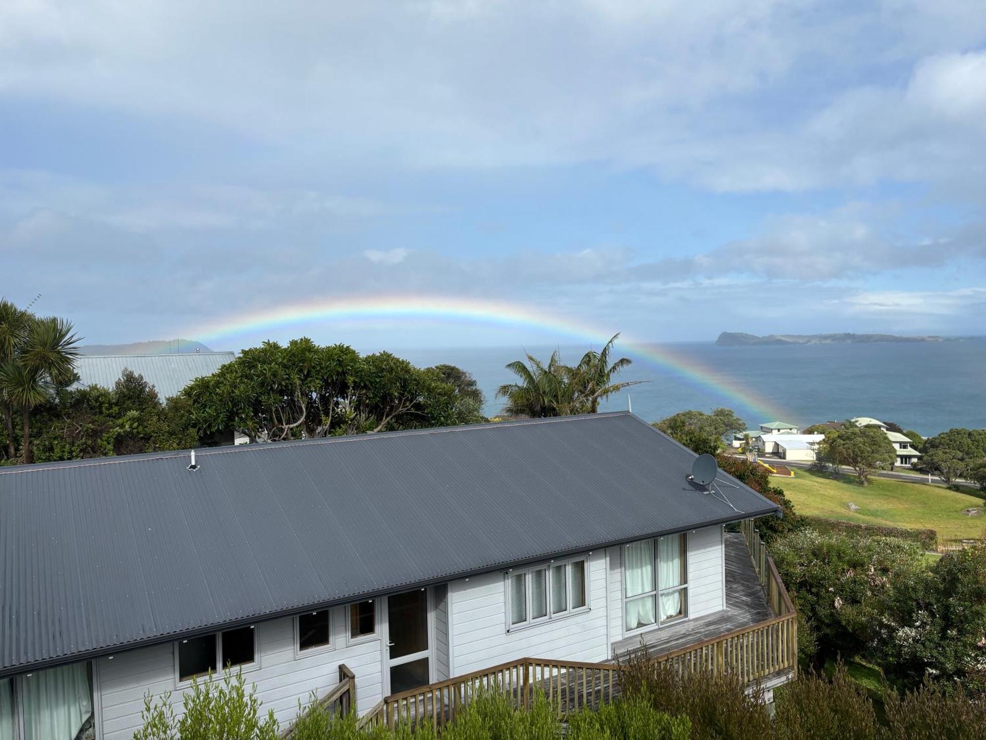 Pretty On Paku, Tairua - Cottage Exterior photo