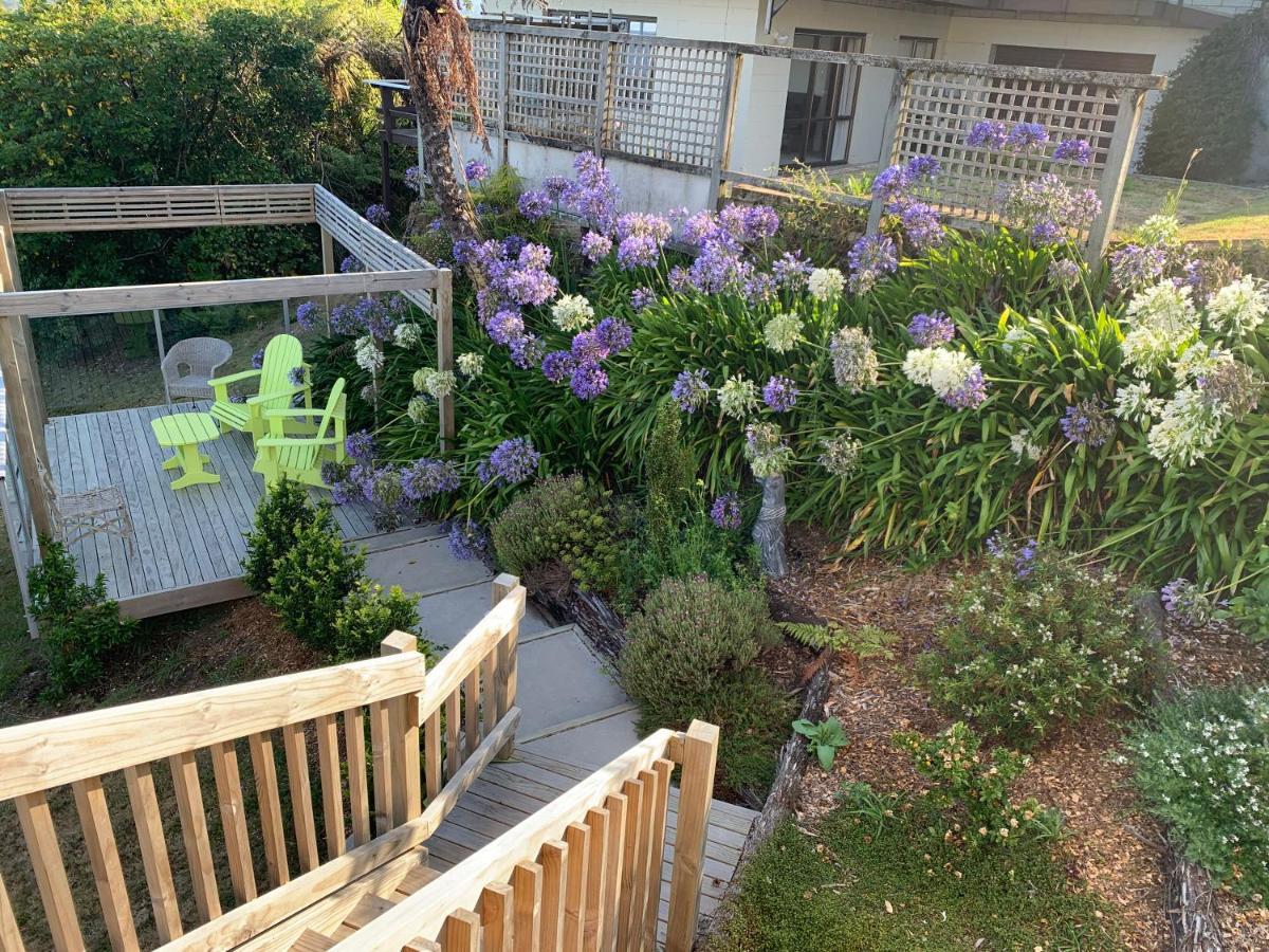 Pretty On Paku, Tairua - Cottage Exterior photo